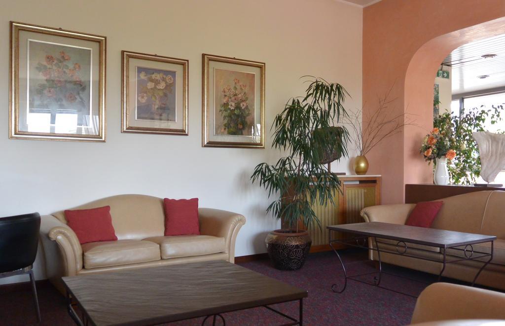 Hotel Rosengarten Pavia Exterior photo